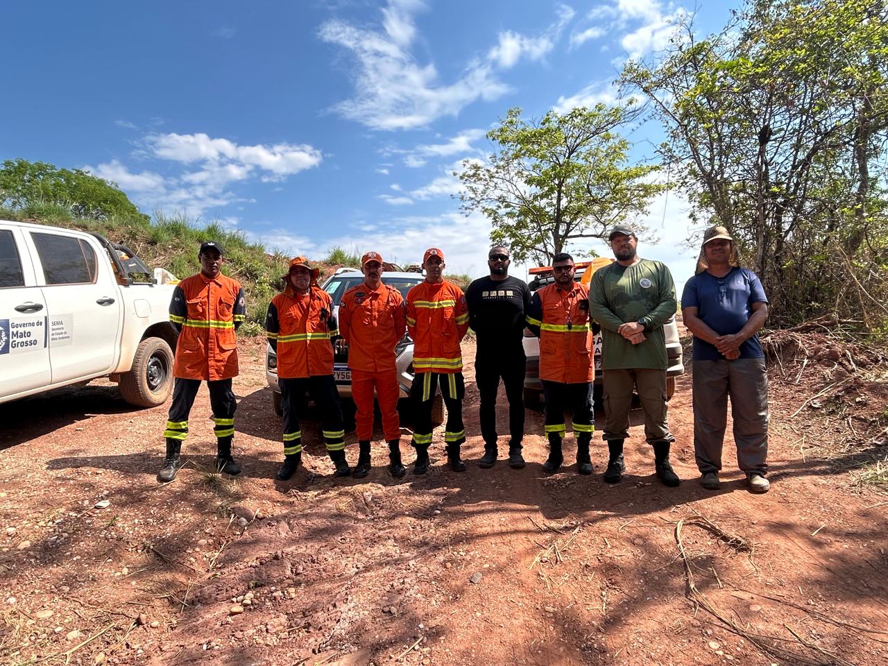 Ação conjunta recolhe cerca de 80 quilos de resíduos às margens do Rio Paraguai em Diamantino